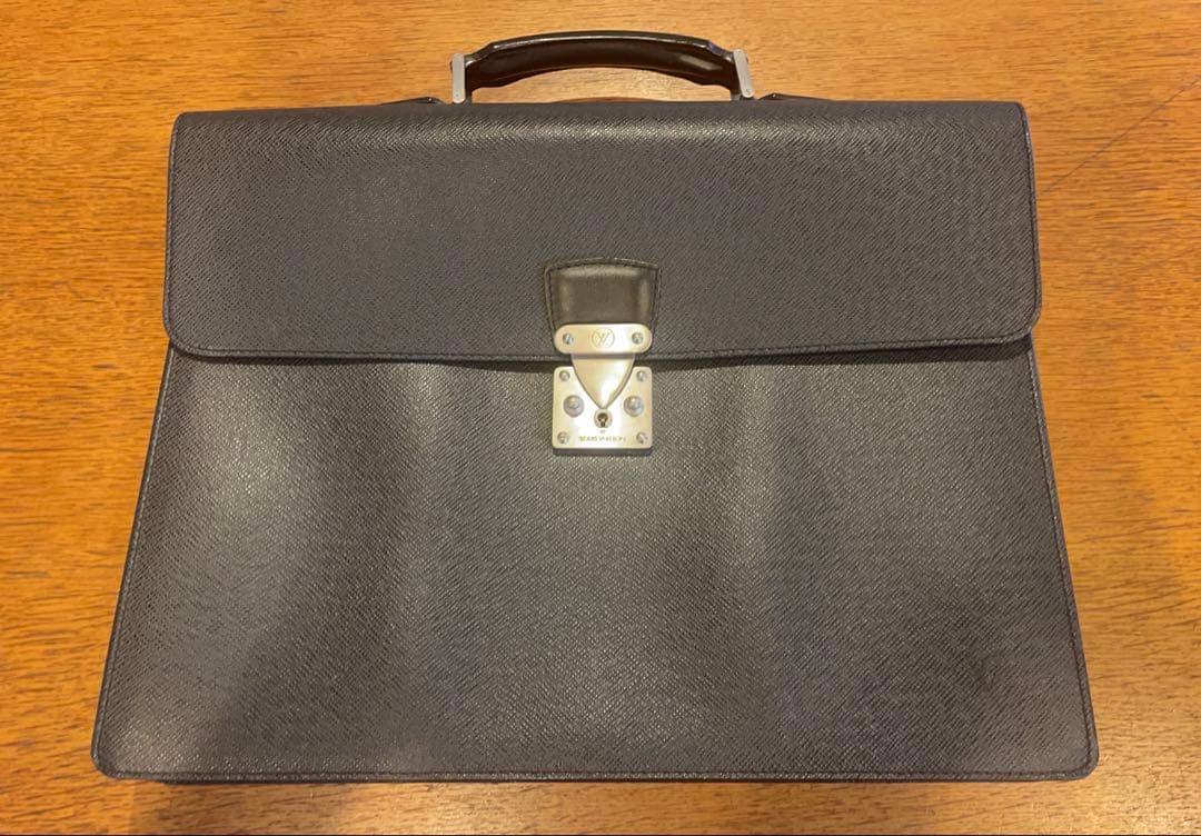 プ*ん様 LOUIS VUITTON ルイヴィトン モスコバ タイガ ビジネスバ □美品□LOUISVUITTONルイヴィトン ビジネスバッグ タイガ モスコバ