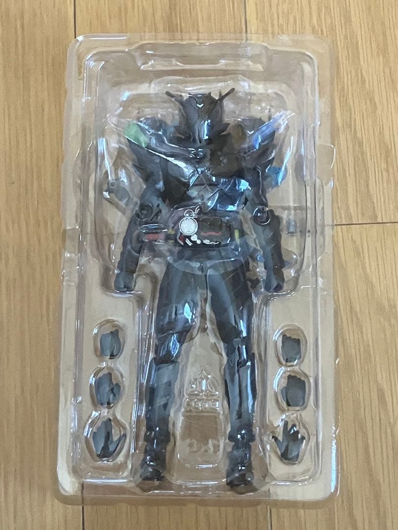 S.H.Figuarts ビルド 仮面ライダーメタルビルド