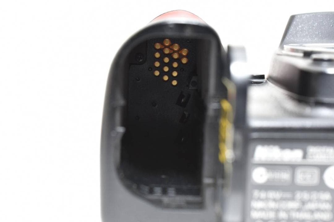 ★極美品★《ショット数3,262回 》 D90 ボディ 一眼レフカメラ #755