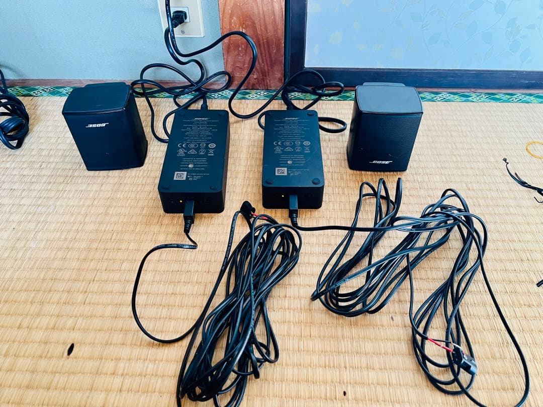 Bose スピーカー300用電源アダプター 2個セット Bose スピーカー300用電源アダプター 2個セット - メルカリ