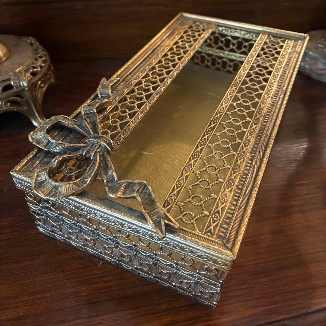 豪華50s リボン型アメリカアンティーク金属製ティッシュケースUSAヴィンテージ 豪華50s リボン型アメリカアンティーク金属製ティッシュケースUSA