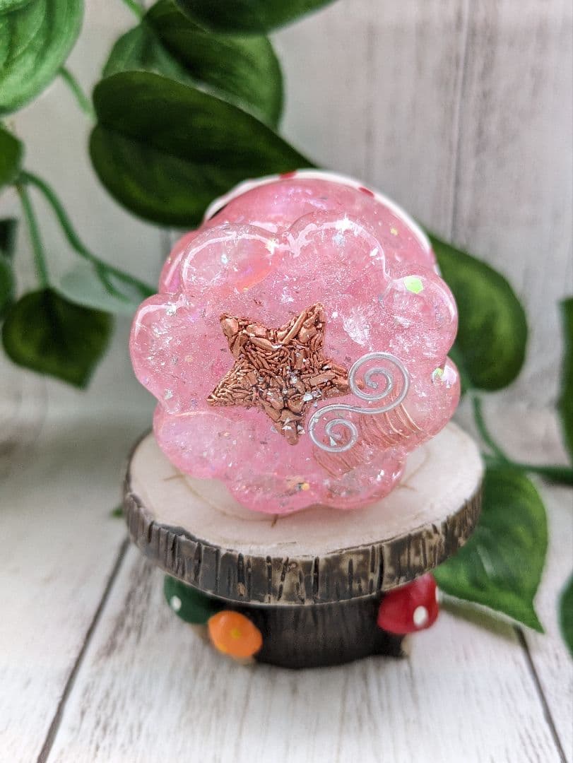 ローザ様専用】まっきっきのにっこりたこちゃん形オルゴナイト他3点