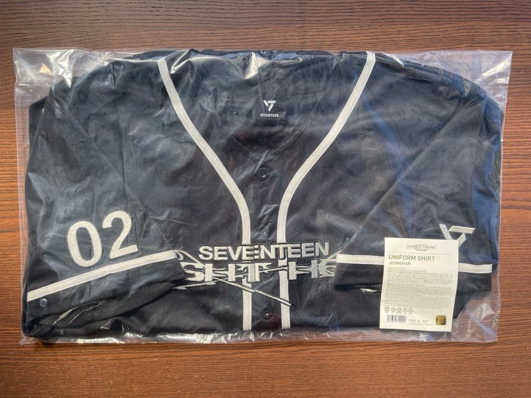SEVENTEEN RIGHT HERE ジョンハン ユニフォーム シャツ - メルカリ