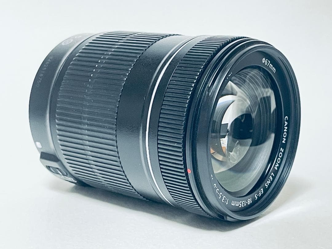 ✨極上✨Canon キヤノン EF-S 18-135mm f3.5-5.6 IS