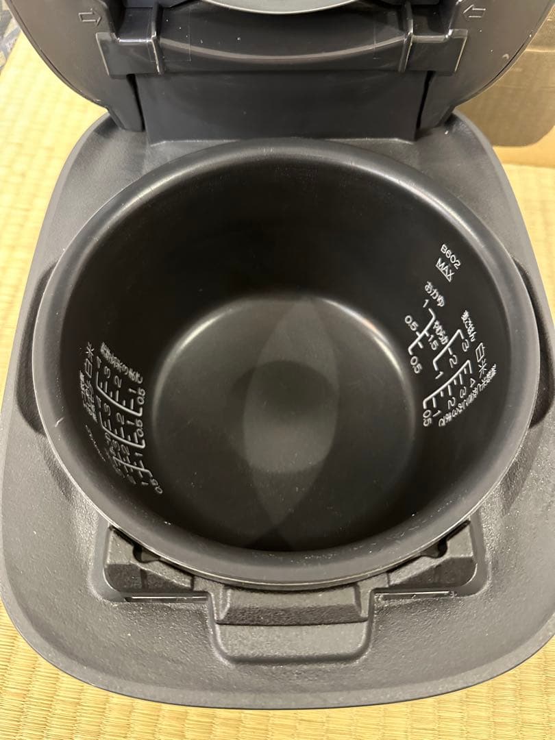 象印 NW-US07- ブラック 炊飯器 0.7L