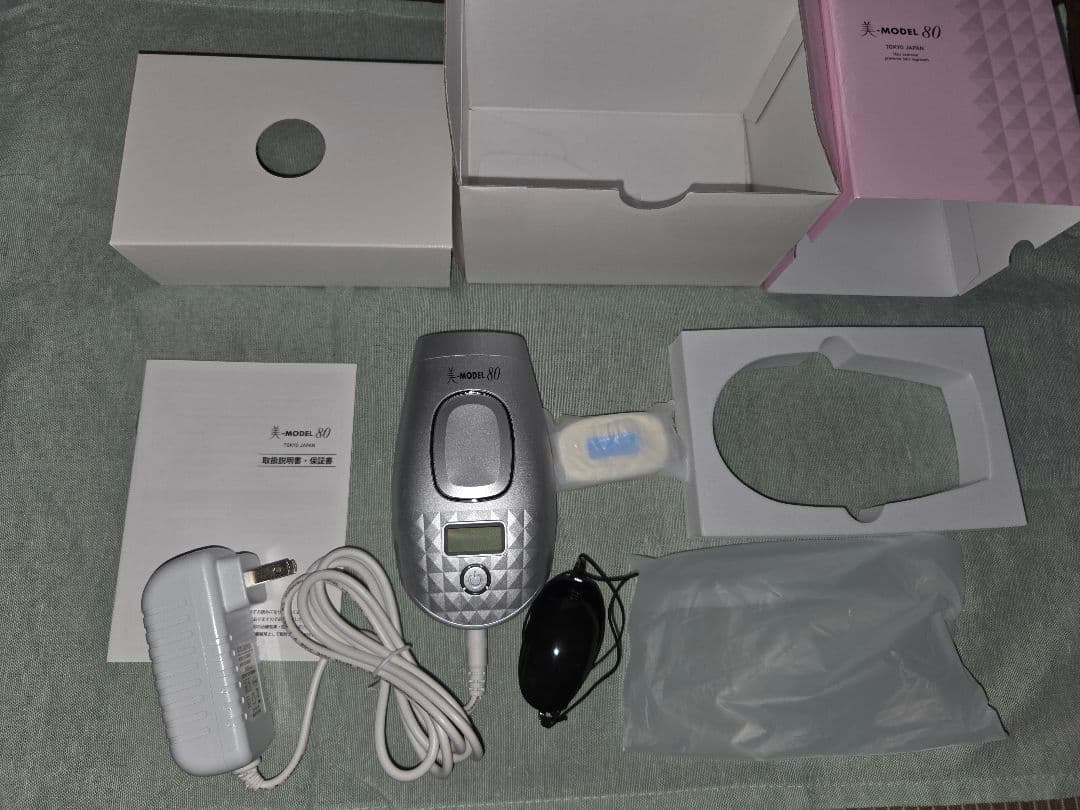 脱毛器 美品 美-MODEL 80 家庭用 残数800982 美品】 家庭用脱毛器 美-MODEL 80 エステツイン 残数800982回 - メルカリ