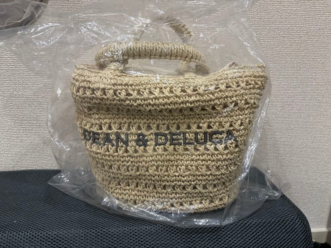 DEAN & DELUCA BEAMS クロッシェバスケットバック ナチュラルS DEAN & DELUCA × BEAMS COUTURE〉 手仕事の温もりと実用性を備えた
