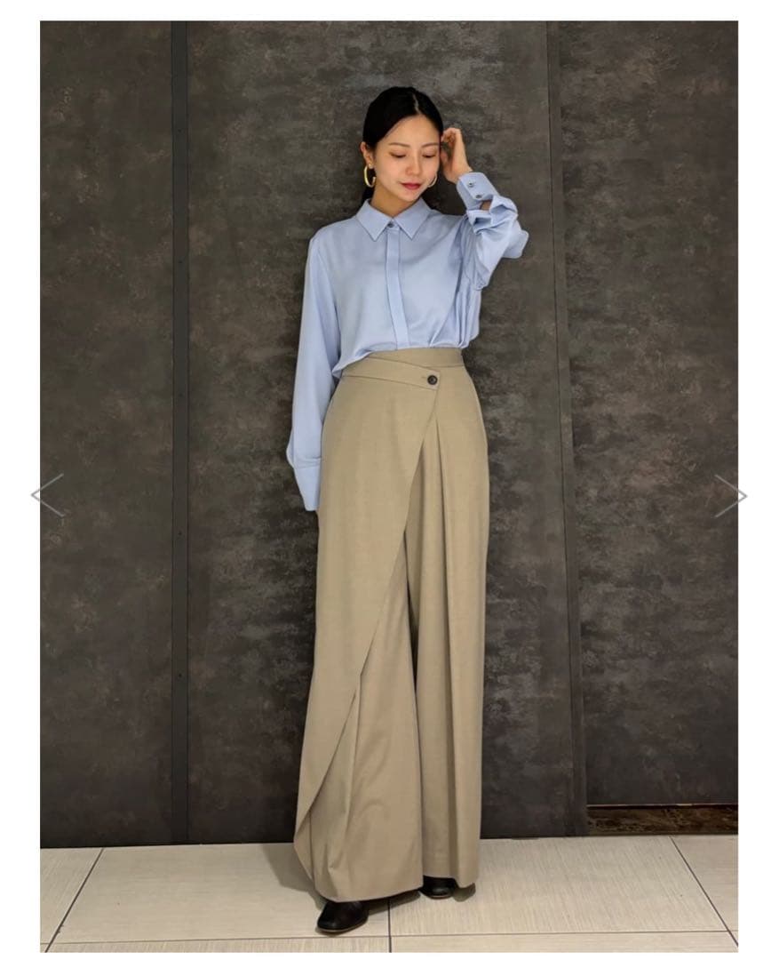 ADORE ライトデシンブラウス水色 セール】 ◇ライトデシンブラウス （シャツ・ブラウス）｜ADORE