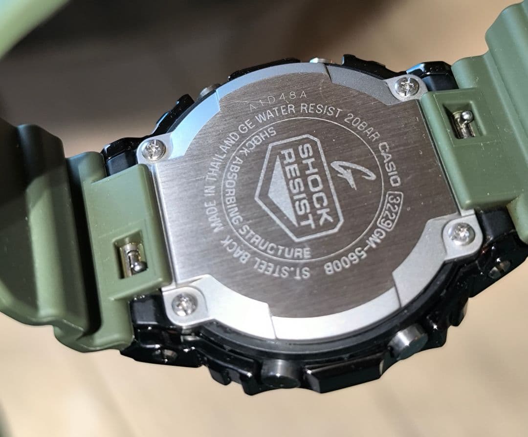 極美品】G-SHOCK GM-5600B-3JF 迷彩グリーン電池新品 - メルカリ