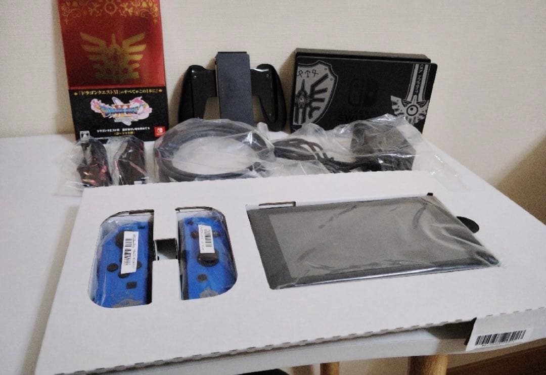 任天堂Switch ロトエディション Amazon.co.jp: Nintendo Switch ドラゴンクエストXI S ロト