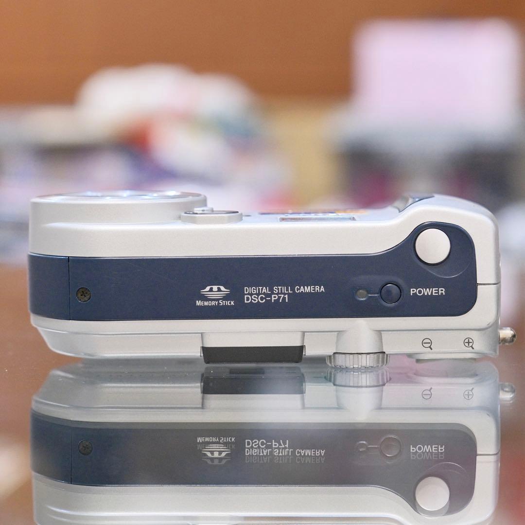 美品 動作品 平成レトロ CCD Y2K SONY Cyber−Shot P71 - メルカリ