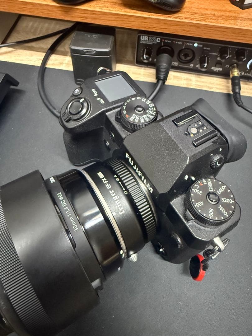 s*u様 X-H1 ボディfujifilm とfringer ef -fxのセッ