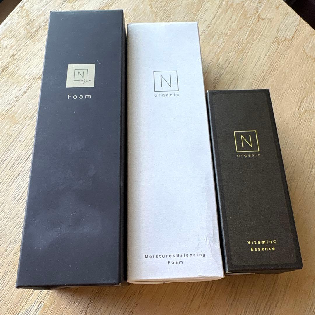 N organic 洗顔料セット　VCエッセンス N organic セット1 定価20540円分 TjyRvPZyzYdU4FI0.png