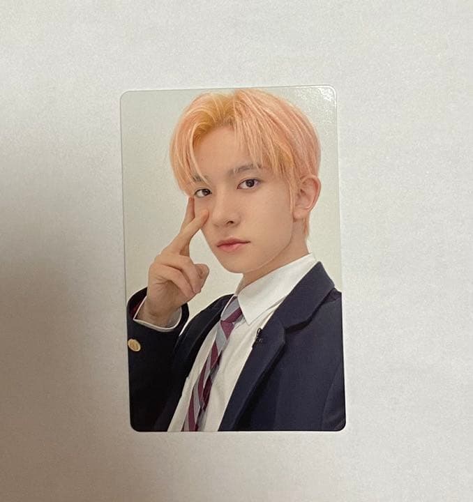 ENHYPEN FC継続 トレカ　ヒスン ヒスン FC 継続特典 フォトカード エンハイフン トレカ ファンクラブ