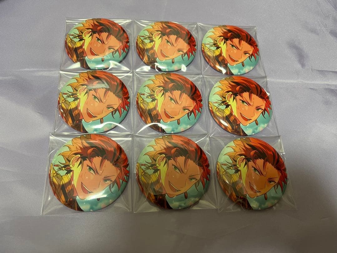 あんスタ 紅郎 シャッフル缶バッジ - メルカリ