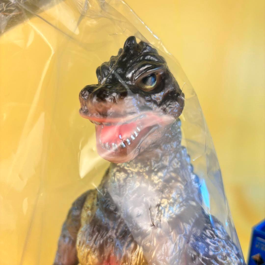 ブルマァク ゴジラ 50 ガンメタ 東京タワー と ブルマァク アクリル板付