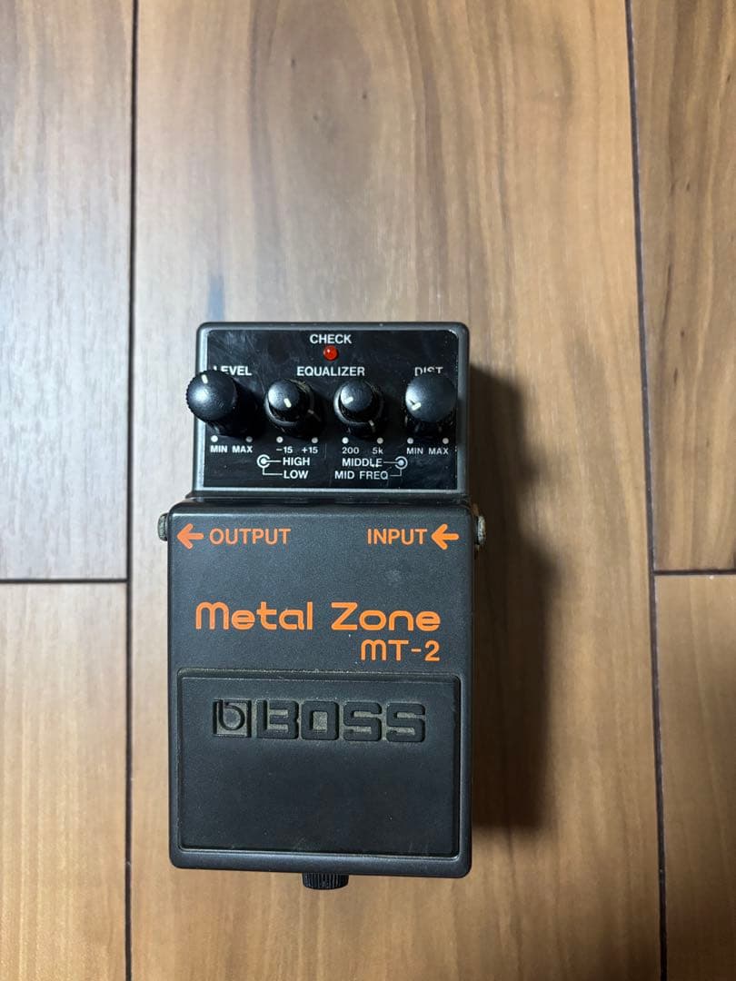 BOSS l Zone MT-2 ギターエフェクター BOSS MT-2 Metal Zone ディストーション メタルゾーン エフェクター