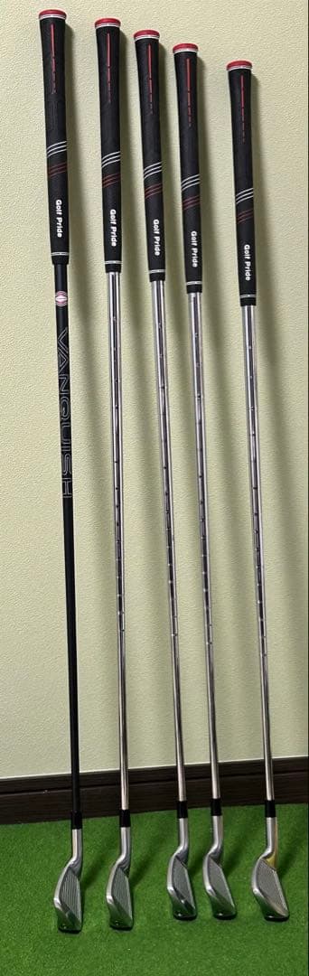 週末値下げ☆美品 ブリヂストン 233HF アイアンNS850R 4本+おまけ