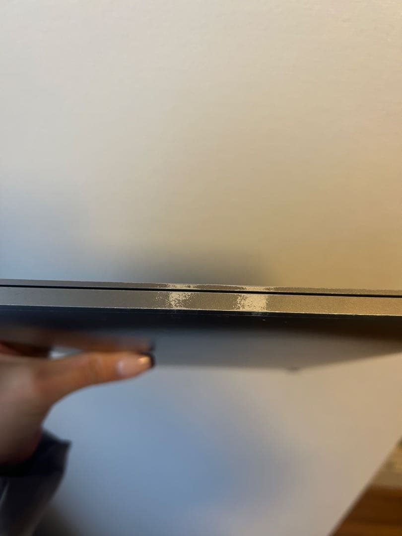 MacBook Pro 13インチ【2025.12バッテリー交換済み】