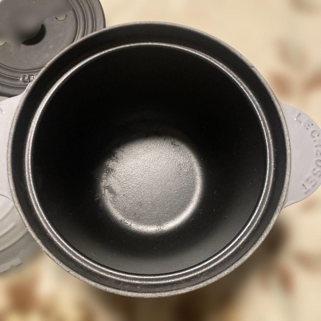 LE CREUSET 鋳鉄製 両手鍋 グレー - メルカリ