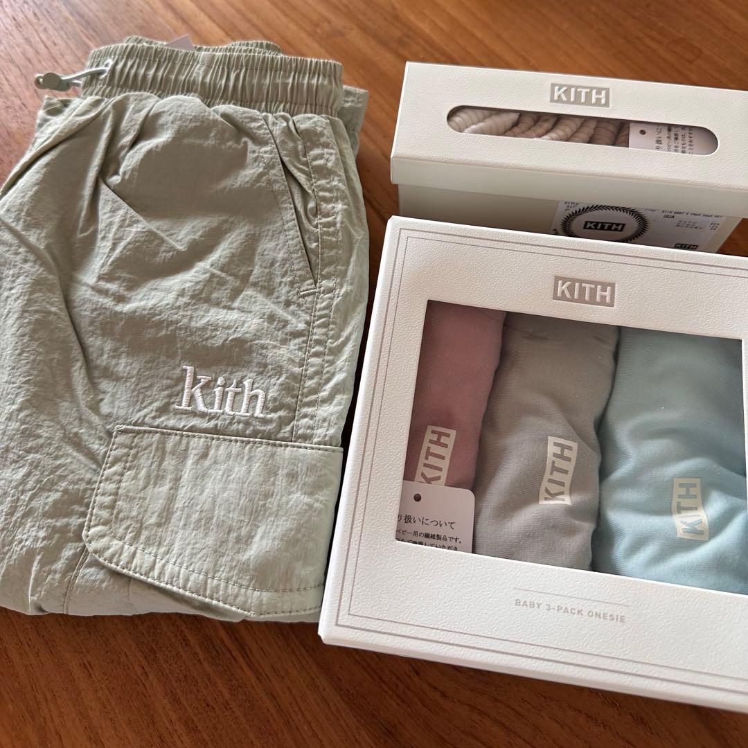 専用 【KITH】新品未使用 ロンパース ソックスセット 半袖 60 3M