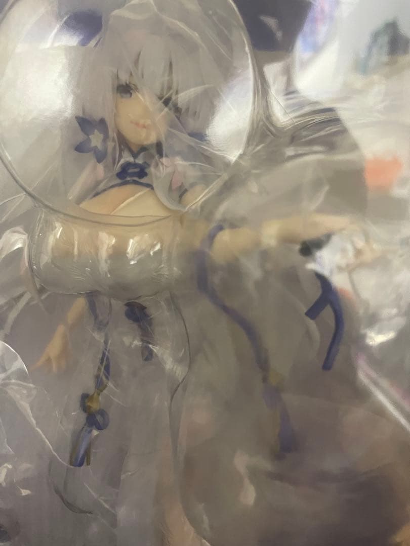 『アズールレーン』イラストリアス オトメユリの輝きVer. 1/7スケール