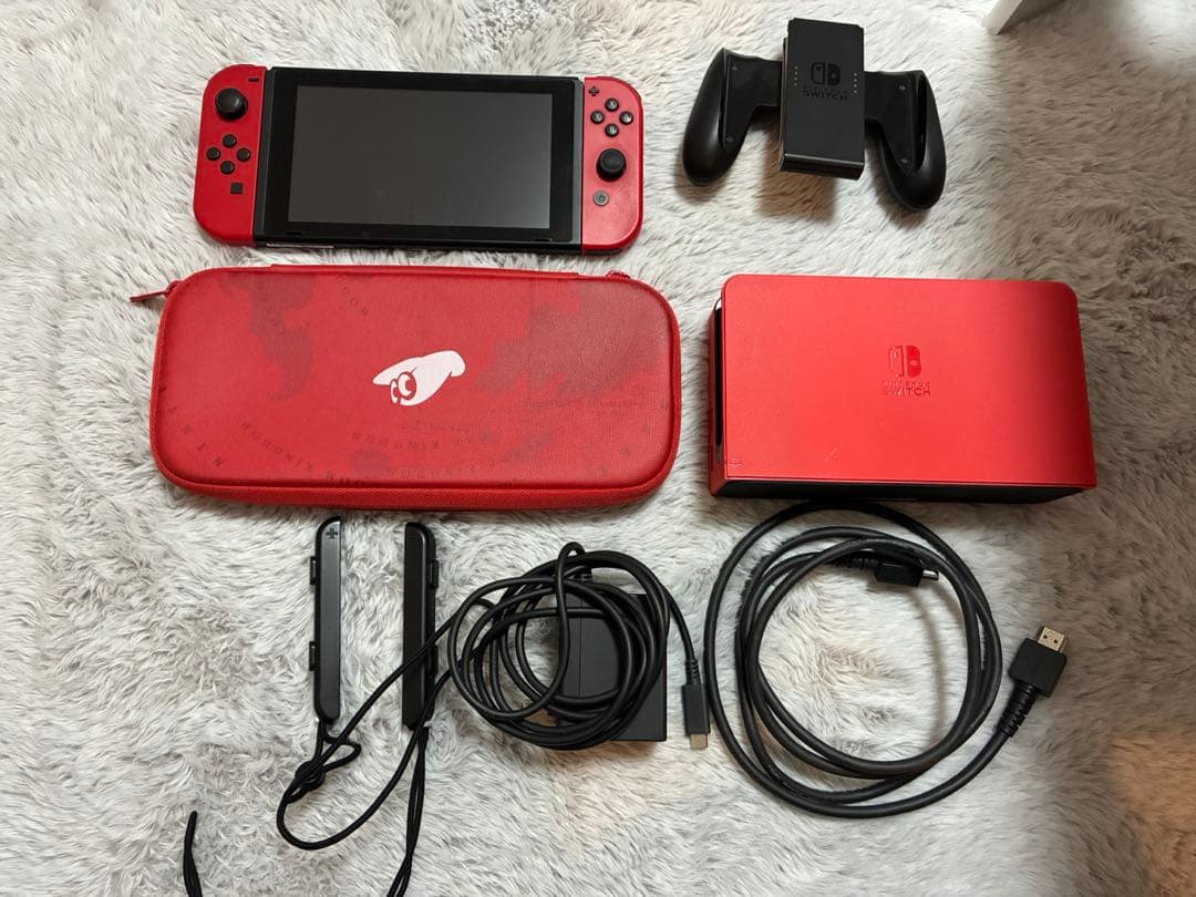 【キャリングケース付】Nintendo Switch 本体 レッド【箱なし】 Nintendo Switch マリオレッド×ブルー セット」が2月12日に発売決定