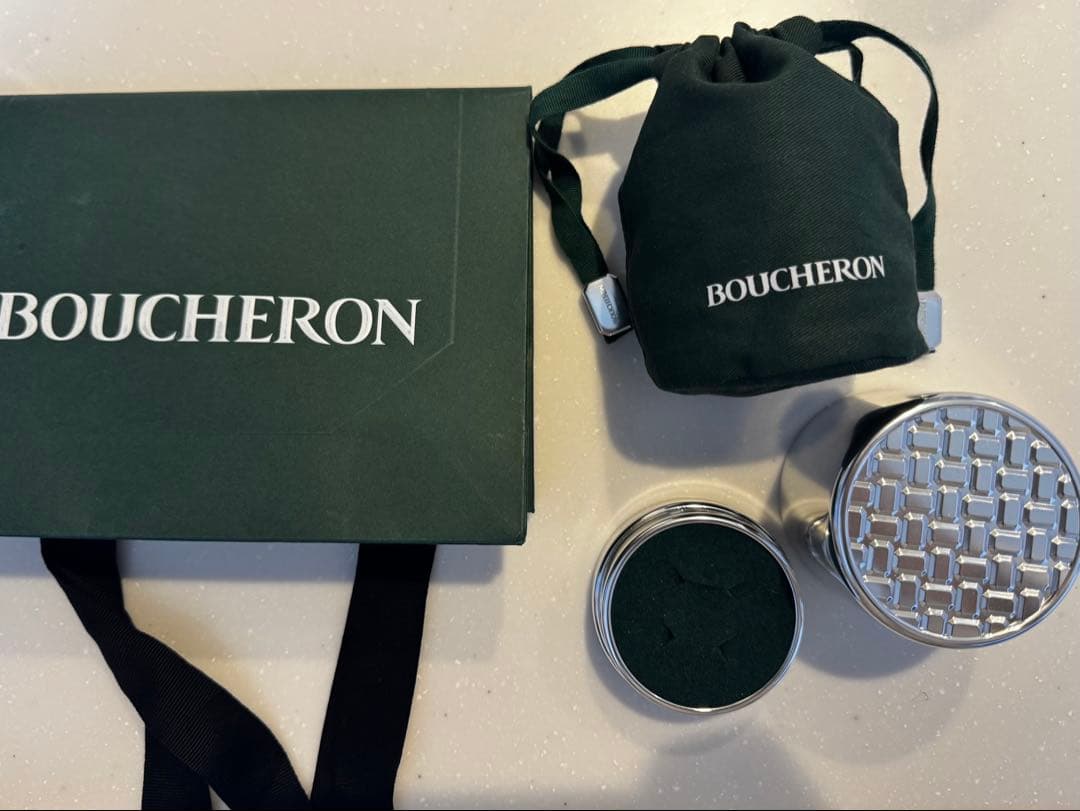 Boucheron リングケース・巾着セット - メルカリ