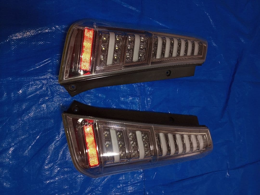 valenti 製　LED テールランプ クリア　ワゴンR　mh23 ジュエルLEDテールランプTRAD ワゴンR (MH23)/AZワゴン(MJ23)｜製品