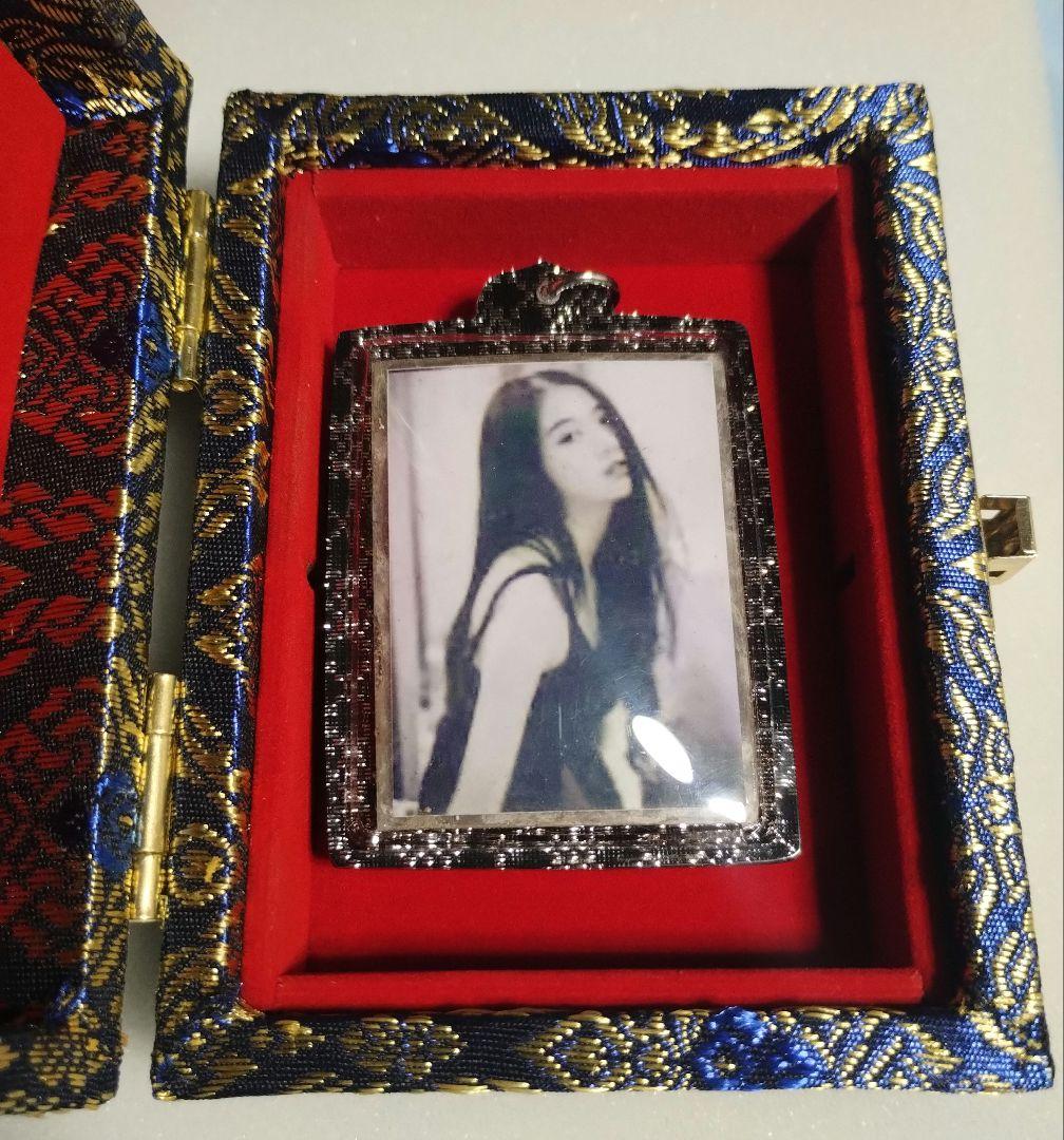 プラクルアン　精霊信仰　ミャンマー霊能力者の女性精霊お守り　人縁　恋愛　金運の為 プラクルアン タイのお守り 「精霊ンガン」 恋愛運 - メルカリ