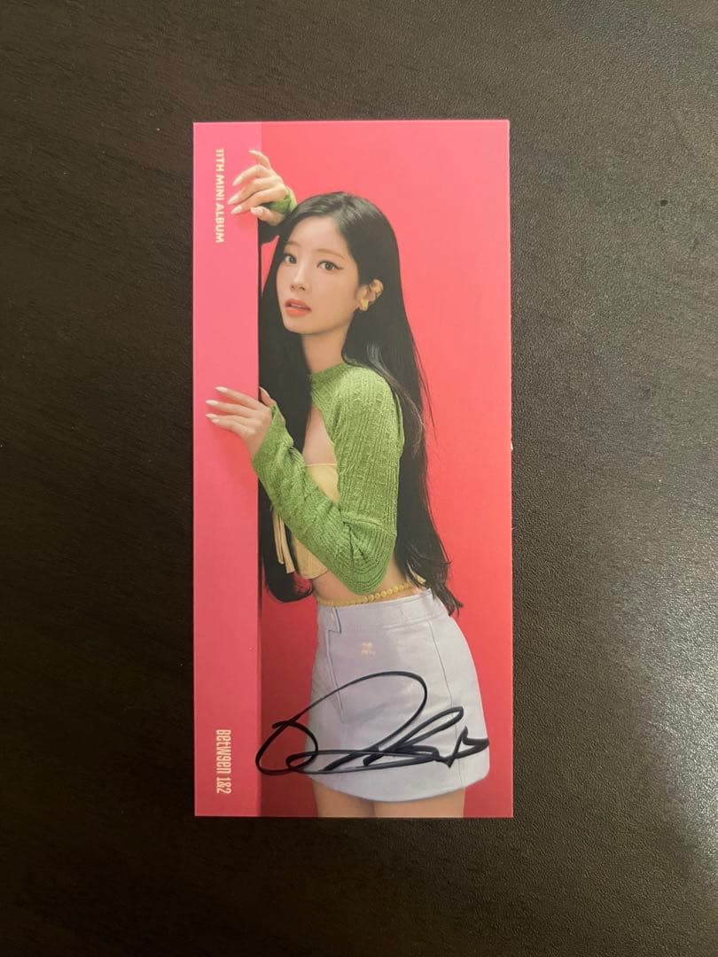 TWICE ダヒョン BETWEEN 1&2 直筆サイン ブックマーク TWICE ダヒョン BETWEEN 1&2 直筆サイン ブックマーク TWICE ダヒョン