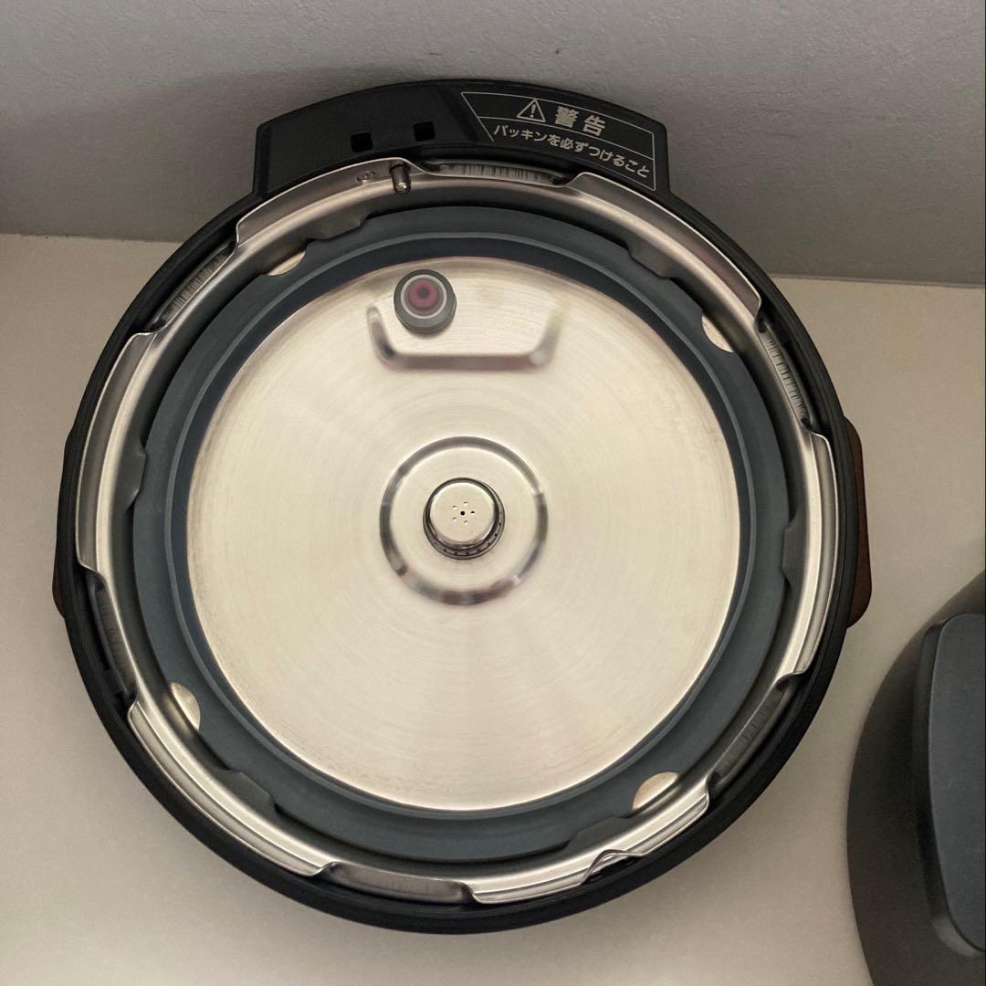 【未使用】アイリスオーヤマ 電気圧力鍋 3.0L ブラック