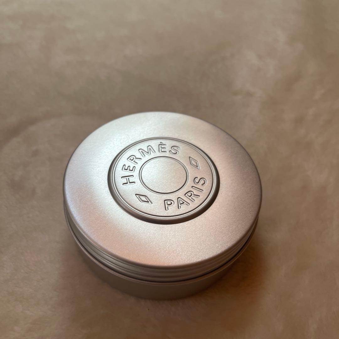 HERMÈS ボディクリーム缶タイプ - メルカリ