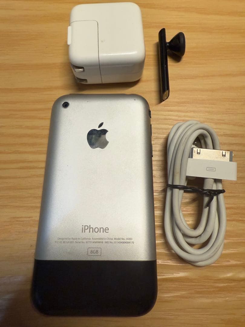 iPhone 2G 極美品 8GB 初代iPhone 第1世代 A1203 - メルカリ