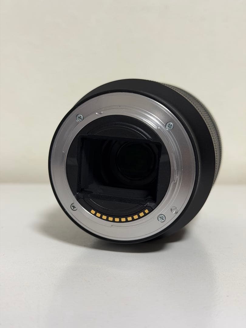 Sony FE 28-70mm F3.5-5.6 OSSレンズ
