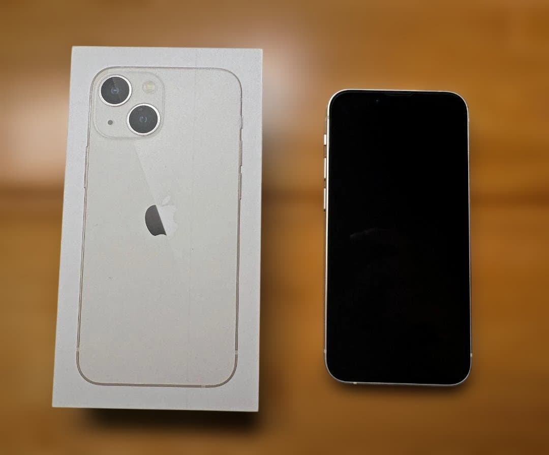 iPhone 13 mini 128 GB docomo カメラ不具合