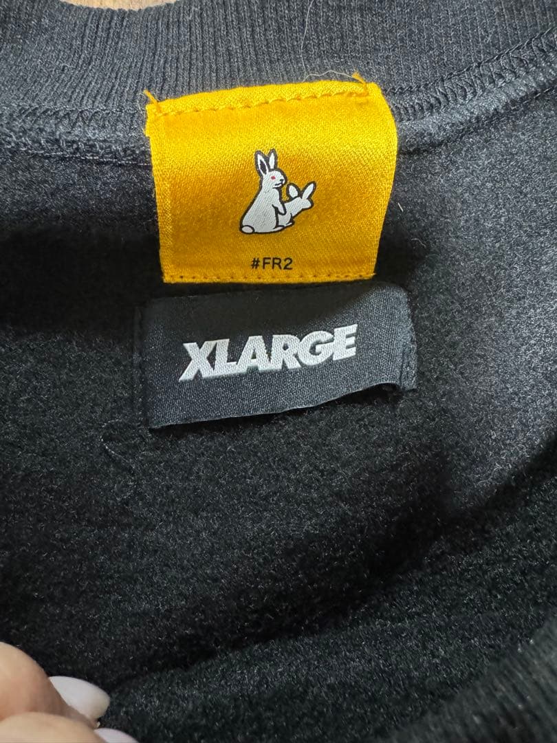 FR2×XLARGE トレーナー - メルカリ
