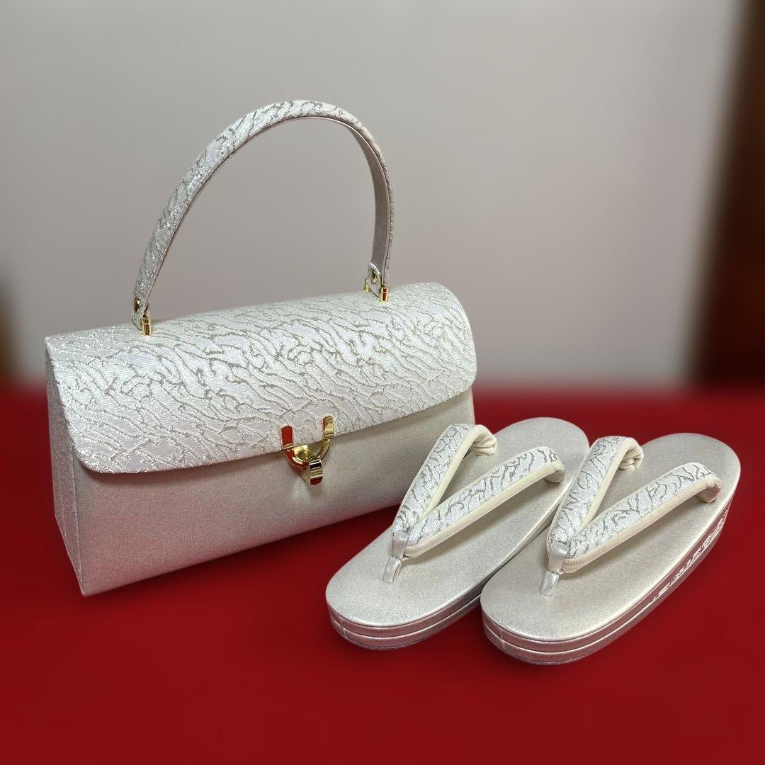 【和装小物】草履とバッグのセット　夢衣　日本製　Sサイズ　W7D-029 なごみや 爆買 留袖 草履 バッグ セット 訪問着 通年用 日本製 夢衣