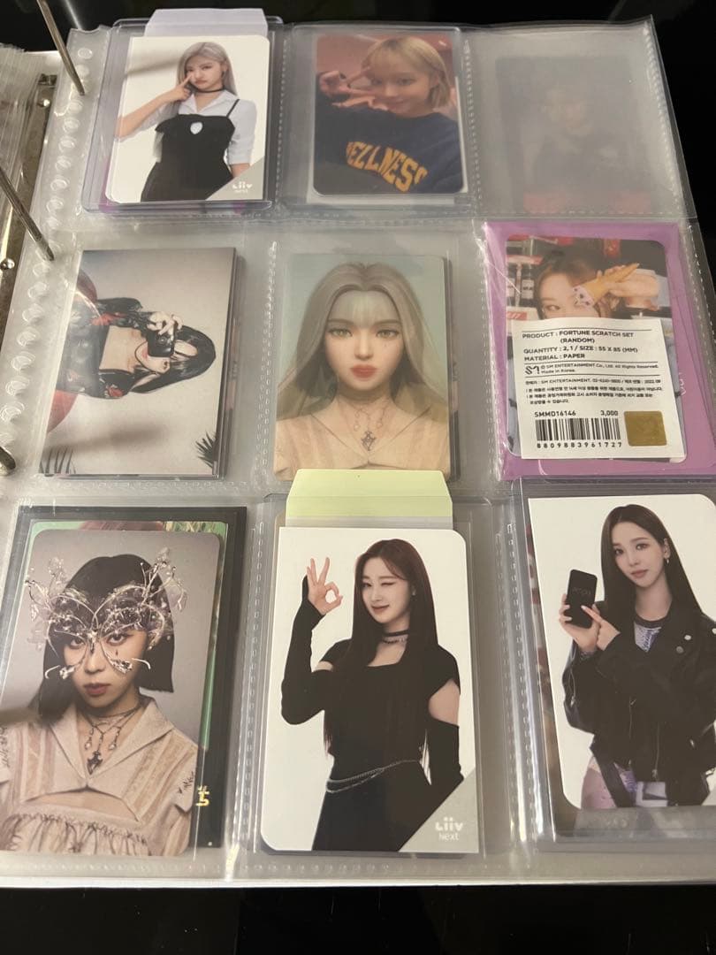 aespa ウィンター公式トレカバラ売り3000〜5000円