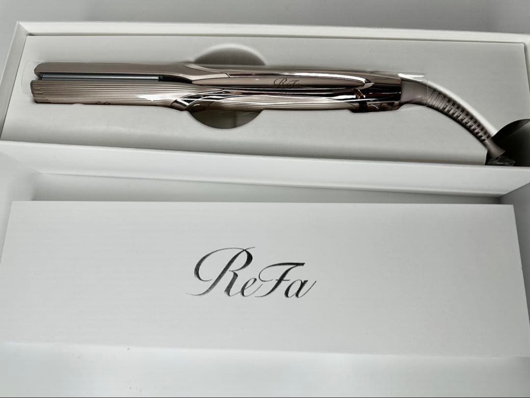 リファ　ストレートアイロンPRO+ シャンパングレージュ ReFa（ReFa） リファストレートアイロン プロ＋シャンパングレージュ