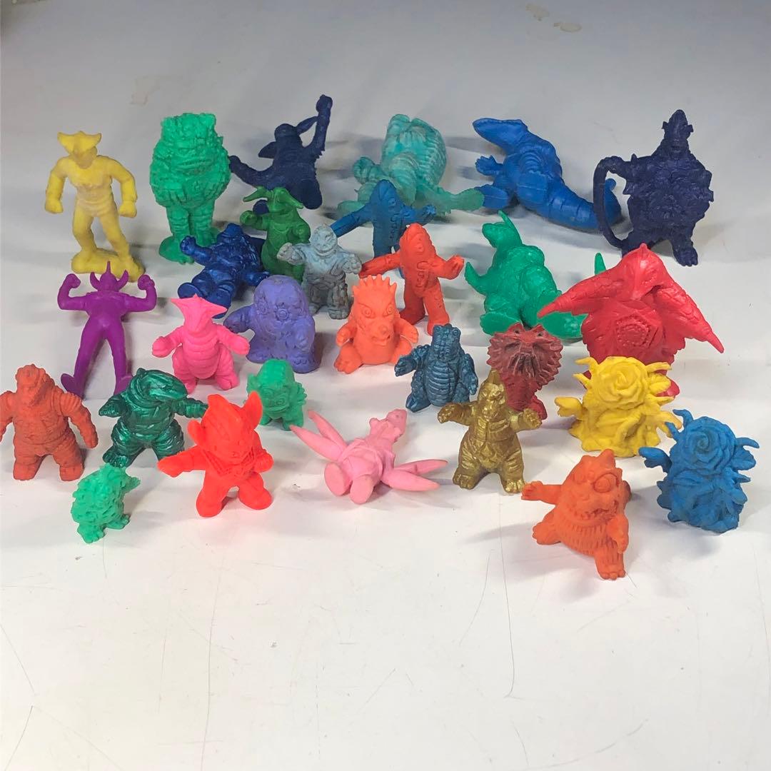 ウルトラマン ウルトラ怪獣 ゴム人形 塩ビ人形 まとめ売り - メルカリ