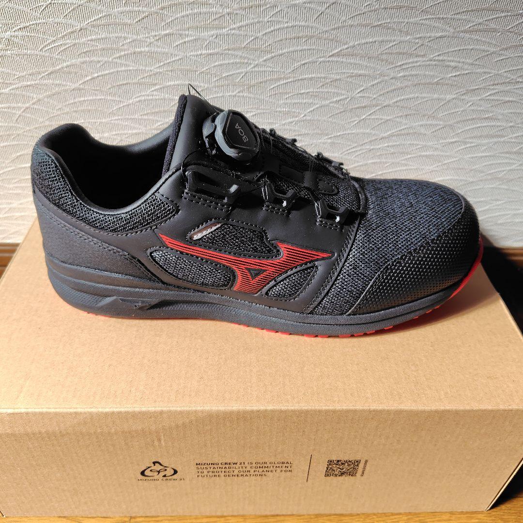 【未使用】ミズノ　プロテクティブスニーカー　26.0cm　EEE 　ブラック