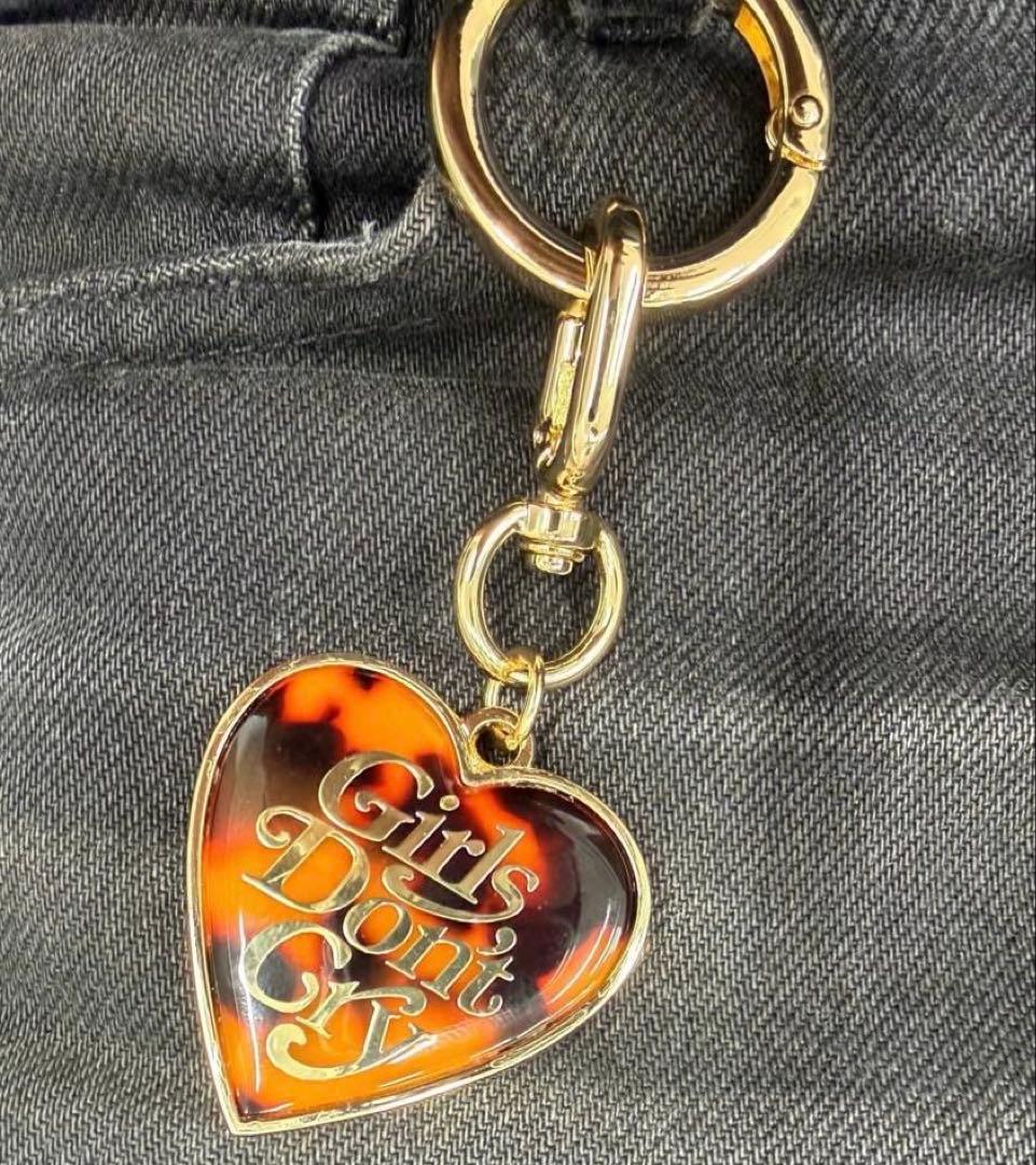 VERDY Girls Don't Cry 新作 キーリング GDC ロゴ 金 - メルカリ