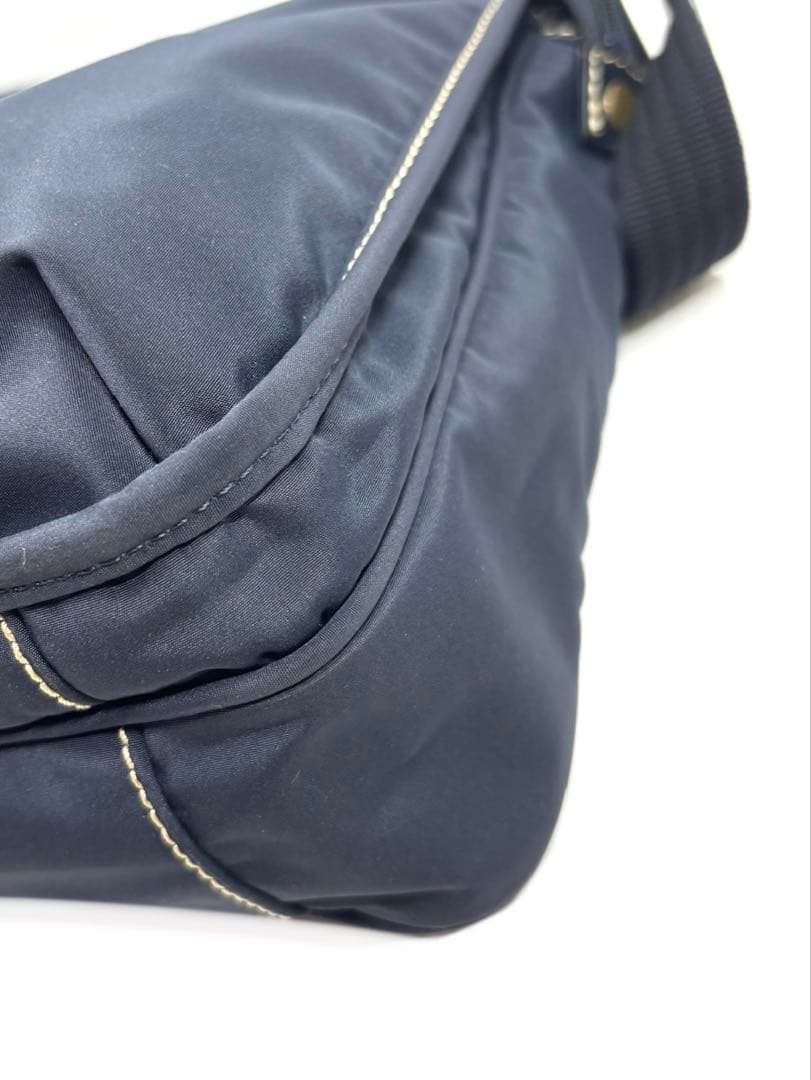 ほぼ未使用 キタムラ kitamura ナイロン ショルダーバッグ ネイビー