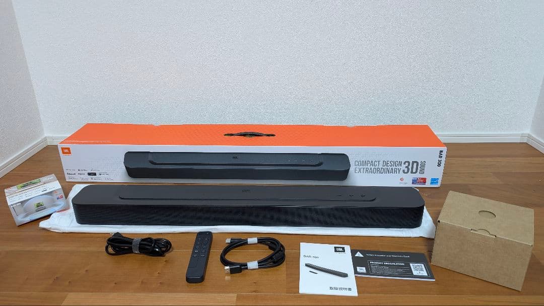 JBL BAR 300 ジェイビーエル バー 300 Amazon.com: JBL Bar 300: 5.0-Channel Compact All-in-one soundbar