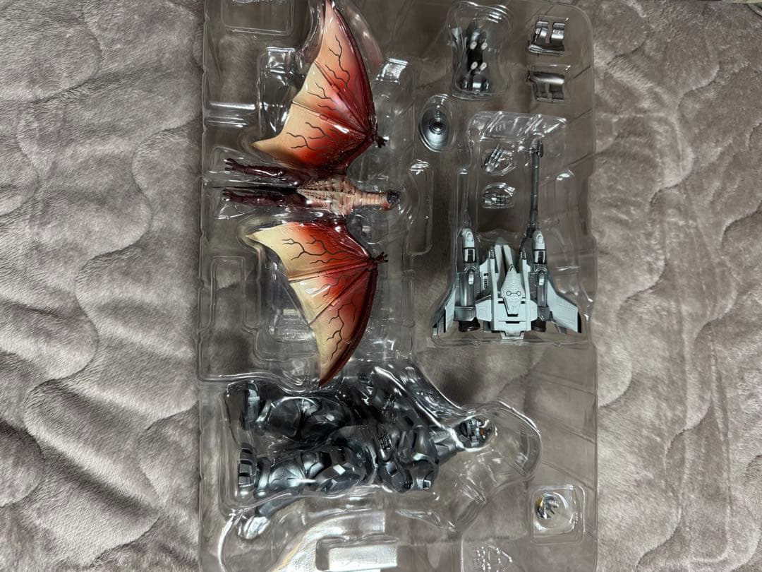 S.H.MonsterArts　メカゴジラガルーダファイヤーラドン幕張決戦Ver