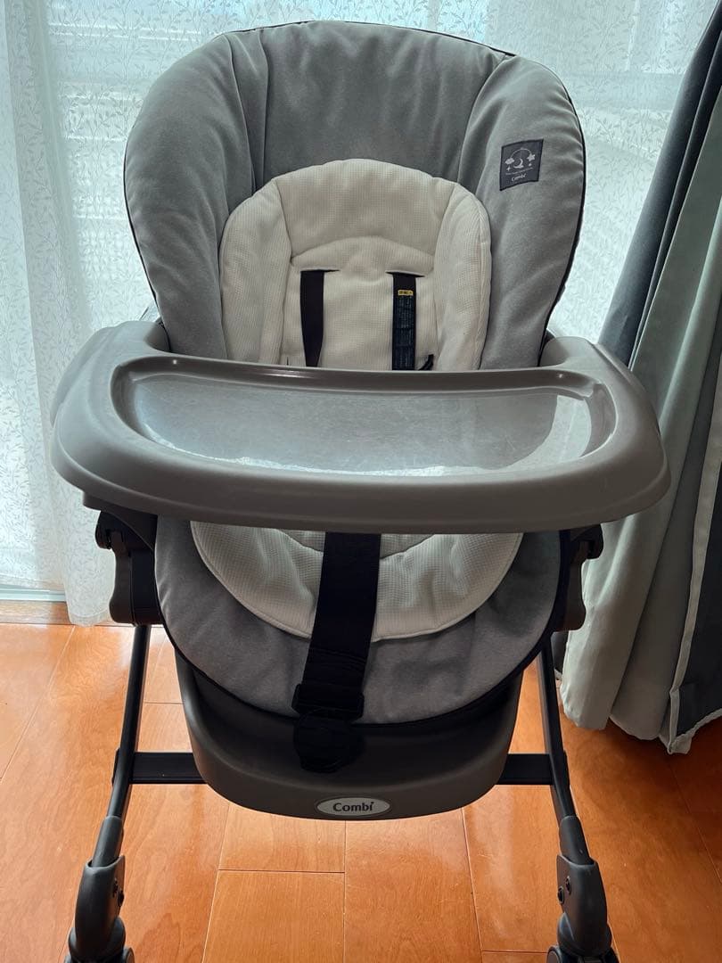 良品 Combi コンビ ネムリラ スウィング 手動 楽天市場】Combi 手動 スウィング ベビーラック ハイローベッド