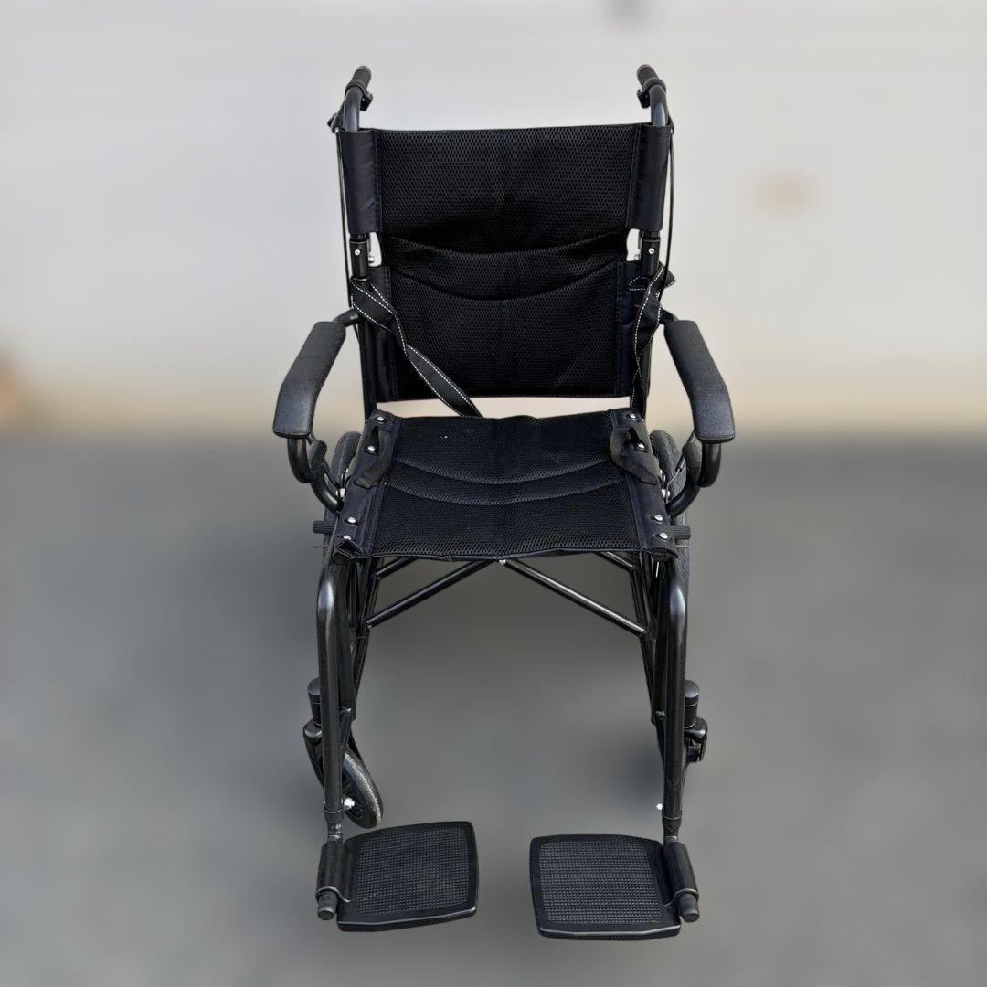 介助用 折りたたみ車椅子 ノーパンク 介助ブレーキ付 【A-265】 車椅子 介助用車椅子 非課税 介助型 介護用 折りたたみ式 簡易 簡易型