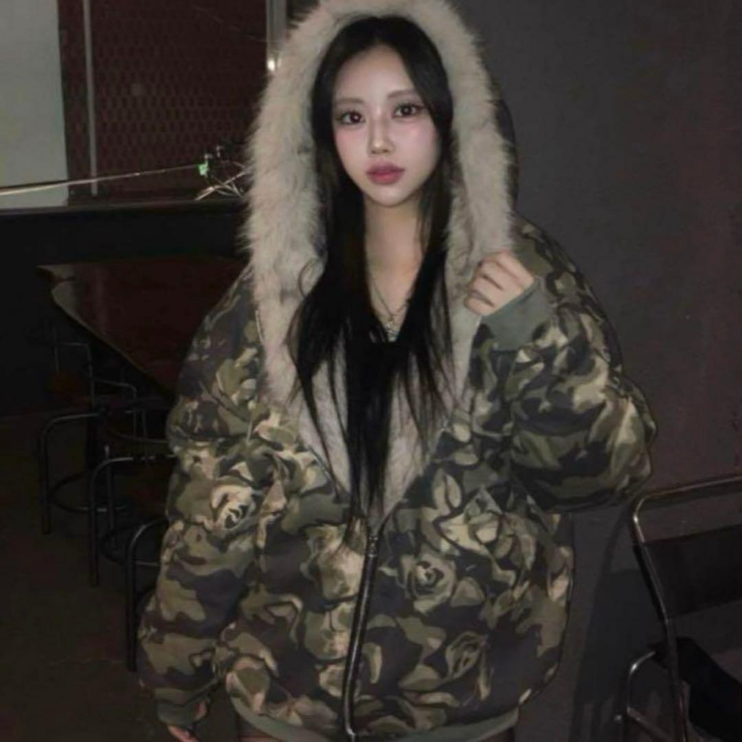 迷彩柄ファー ダウン オーバーサイズジャケット 一生友子 みなみ 着用