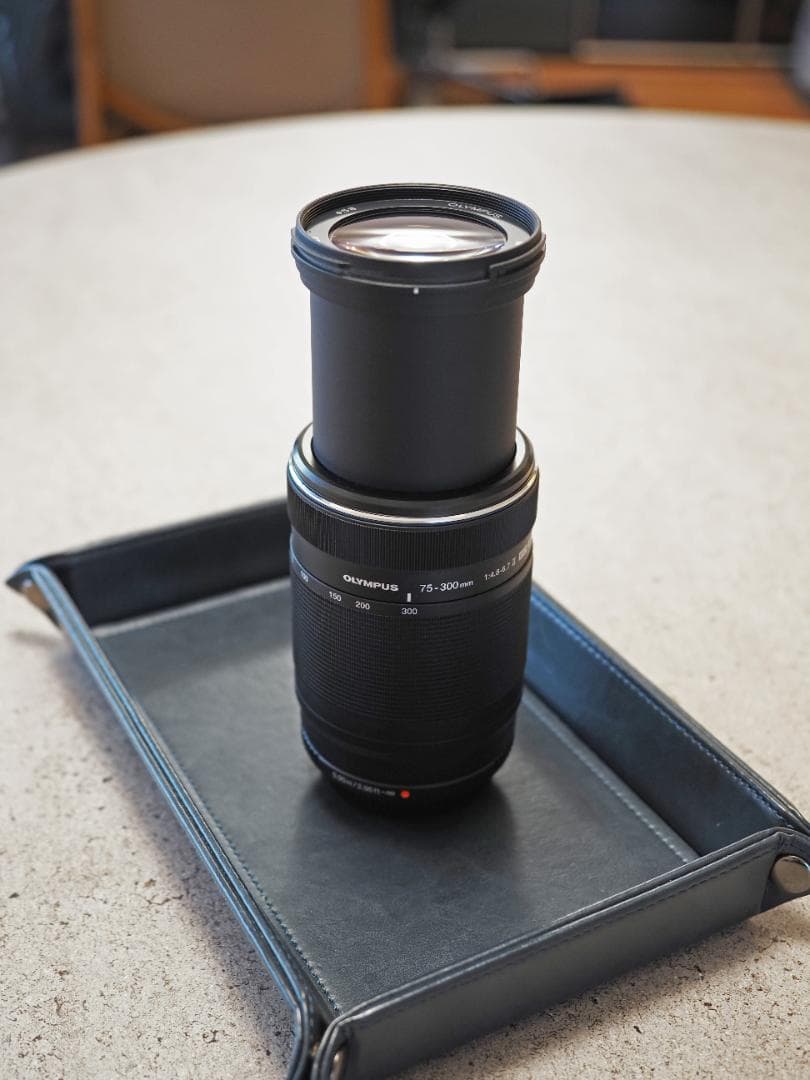美品 オリンパス 75-300mm F4.8-6.7 II